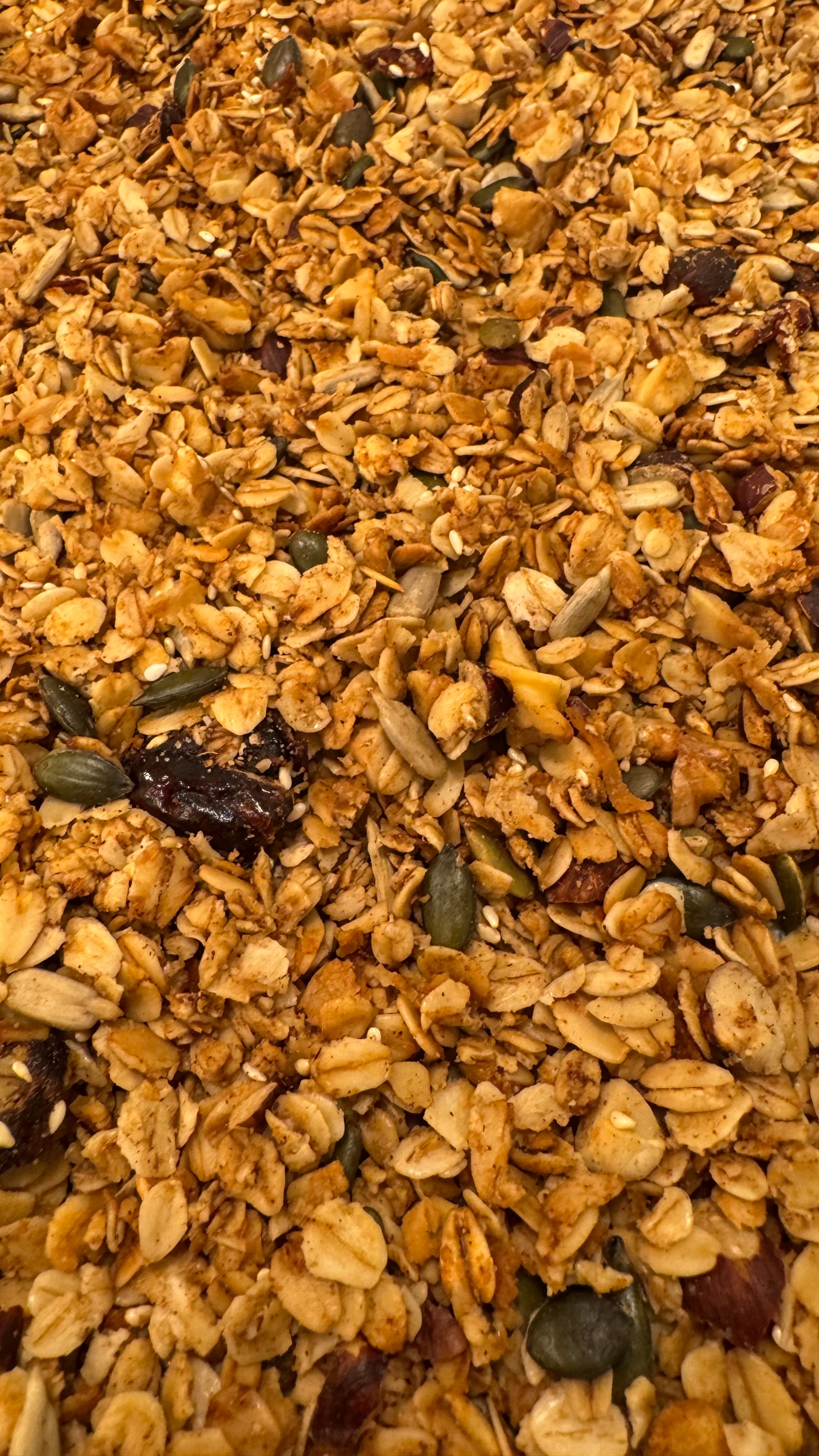 Super Clean Granola (Ramadan Flavor)